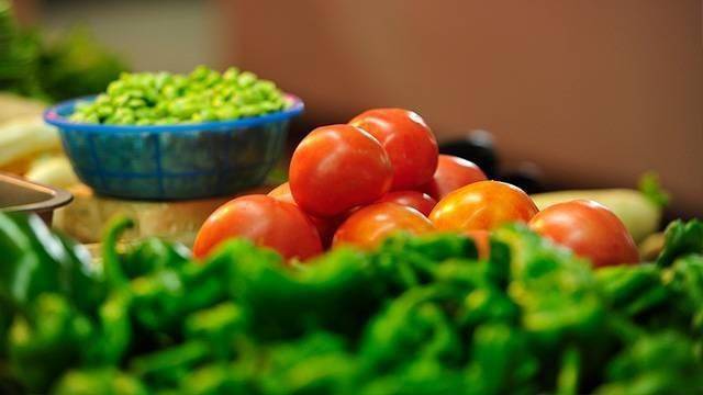 筑牢食品安全基石 七部门联合启动食用农产品专项治理三年行动